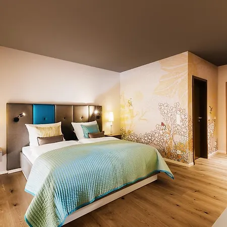 Hotel Zum Taufstein 3*