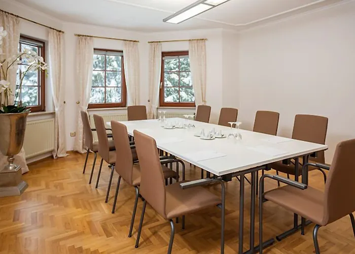 Zum Taufstein Hotel 3*