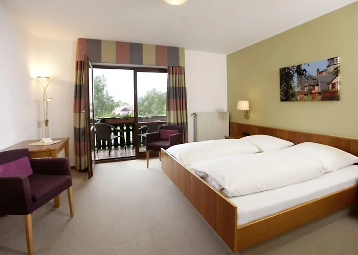 Zum Taufstein Hotel 3*